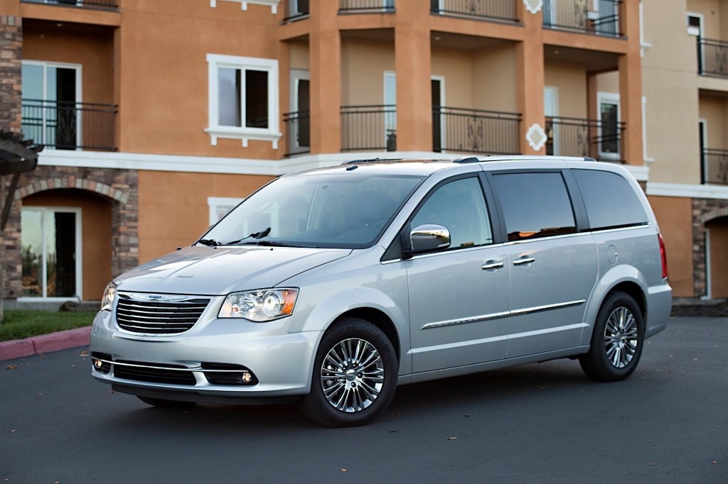 Chrysler Town & Country (NORTH&nbsp;AMERICAN)