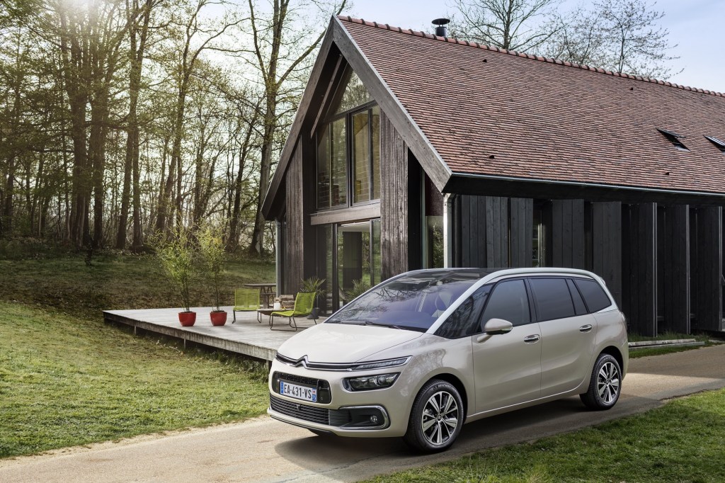 CITROEN GRAND C4 PICASSO.&nbsp;(FRENCH)