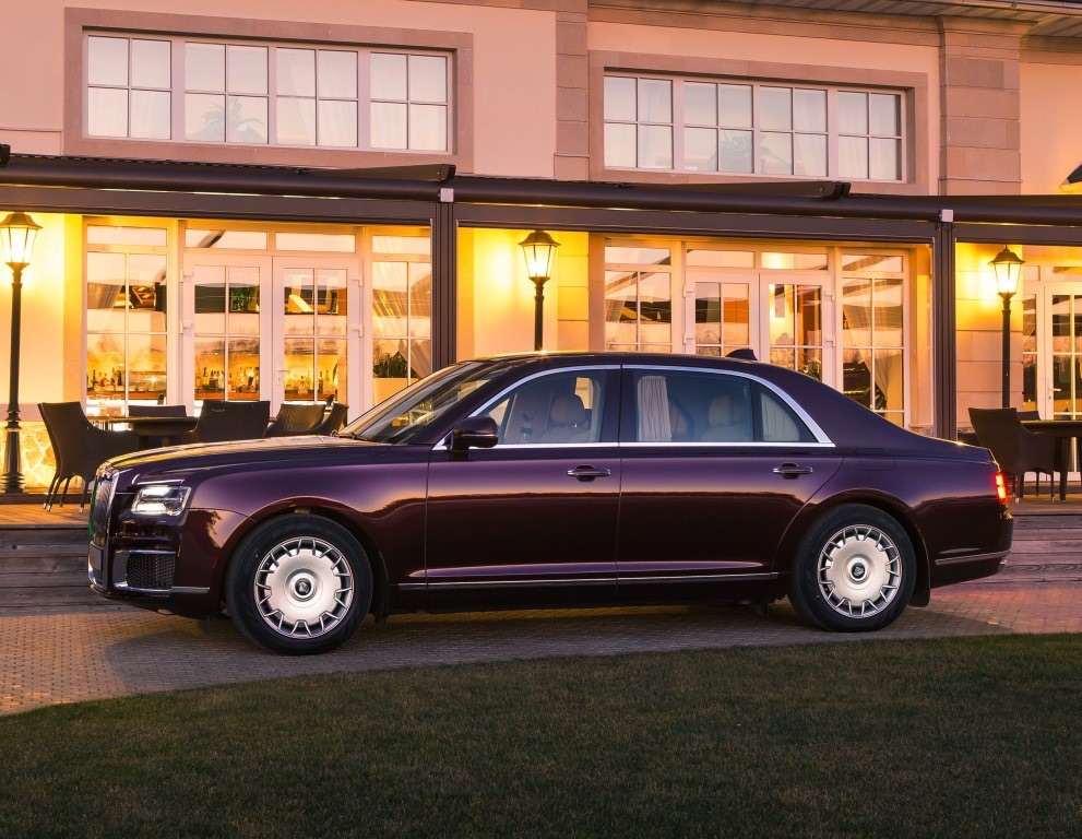 AURUS SENAT.          (RUSSIAN)